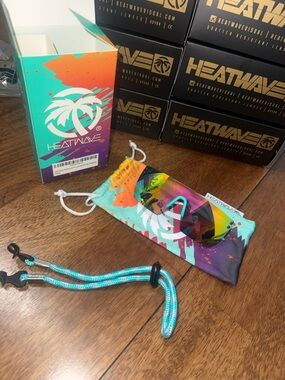 Heatwave Kids Lazer FaceSunglasses - Teal & Multicolor